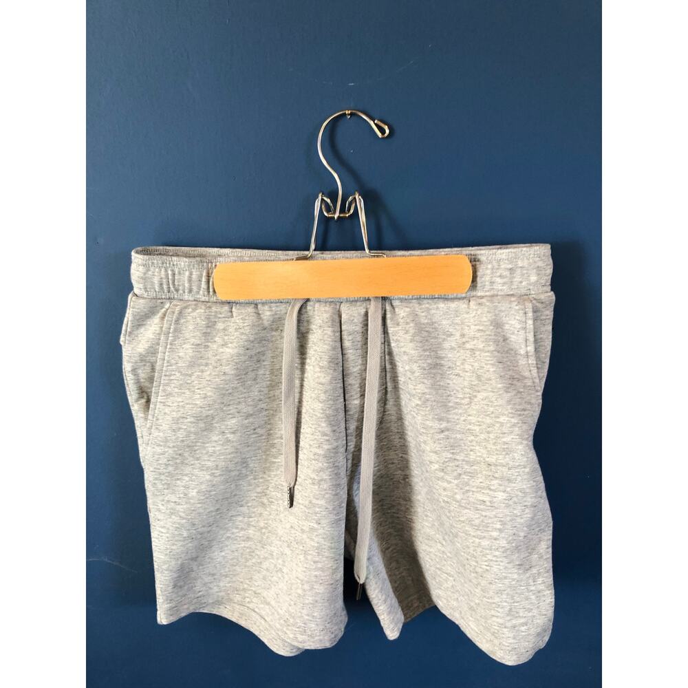 AMERICAN EAGLE!!  Men's Small Gray Shorts Size Small